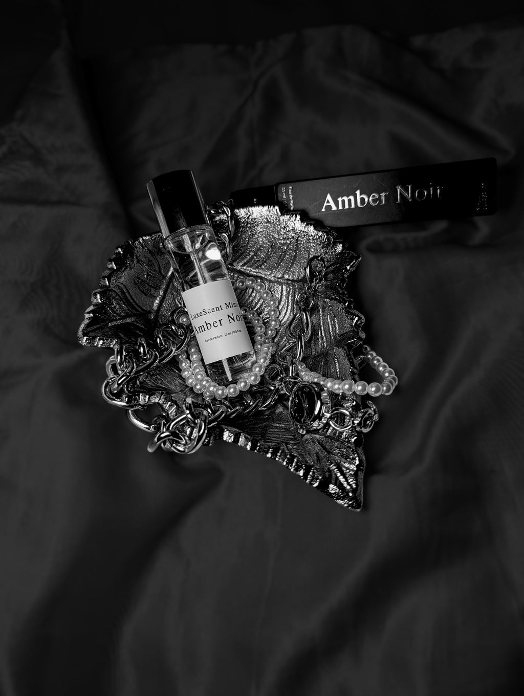 Amber Noir perfume by LuxeScent Minis, warm woody oriental fragrance, Luxury travel perfume for women